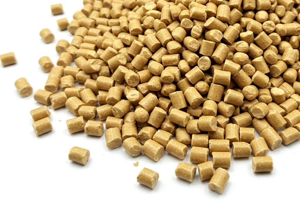 carbon-negative material and low carbon material pellets